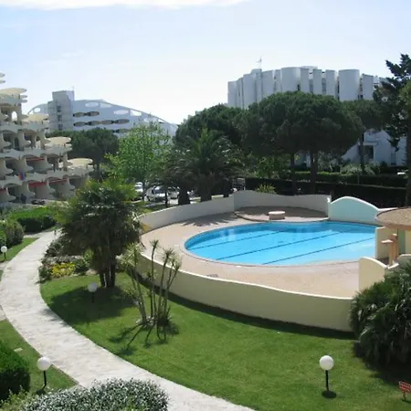 Apartment Avec Piscine, Parking Prive, Proche - Motte - Fr-1-328-179 *